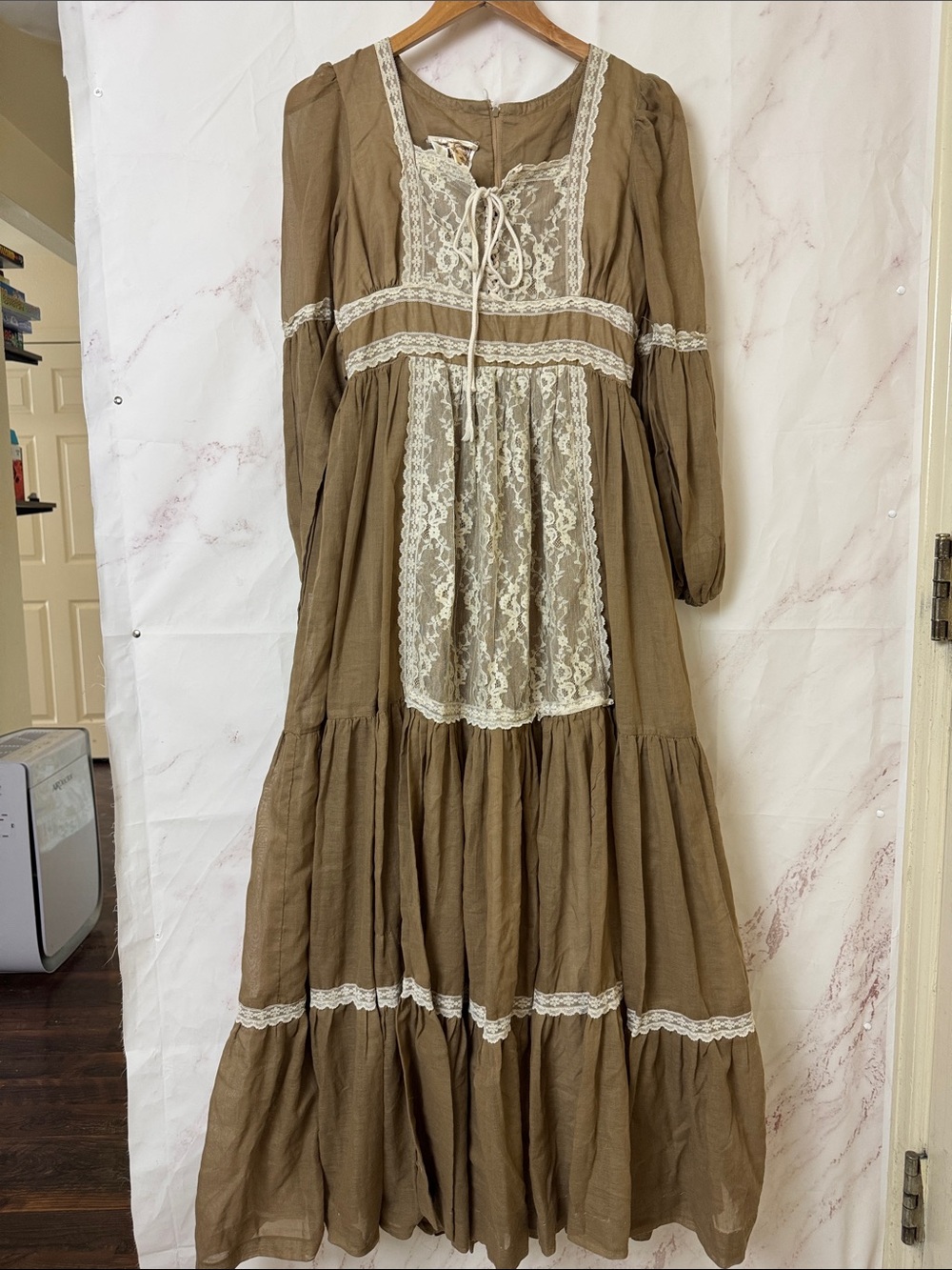 Iconic VTG 1970s Gunne Sax Brown Lace Trim Maxi Dress
